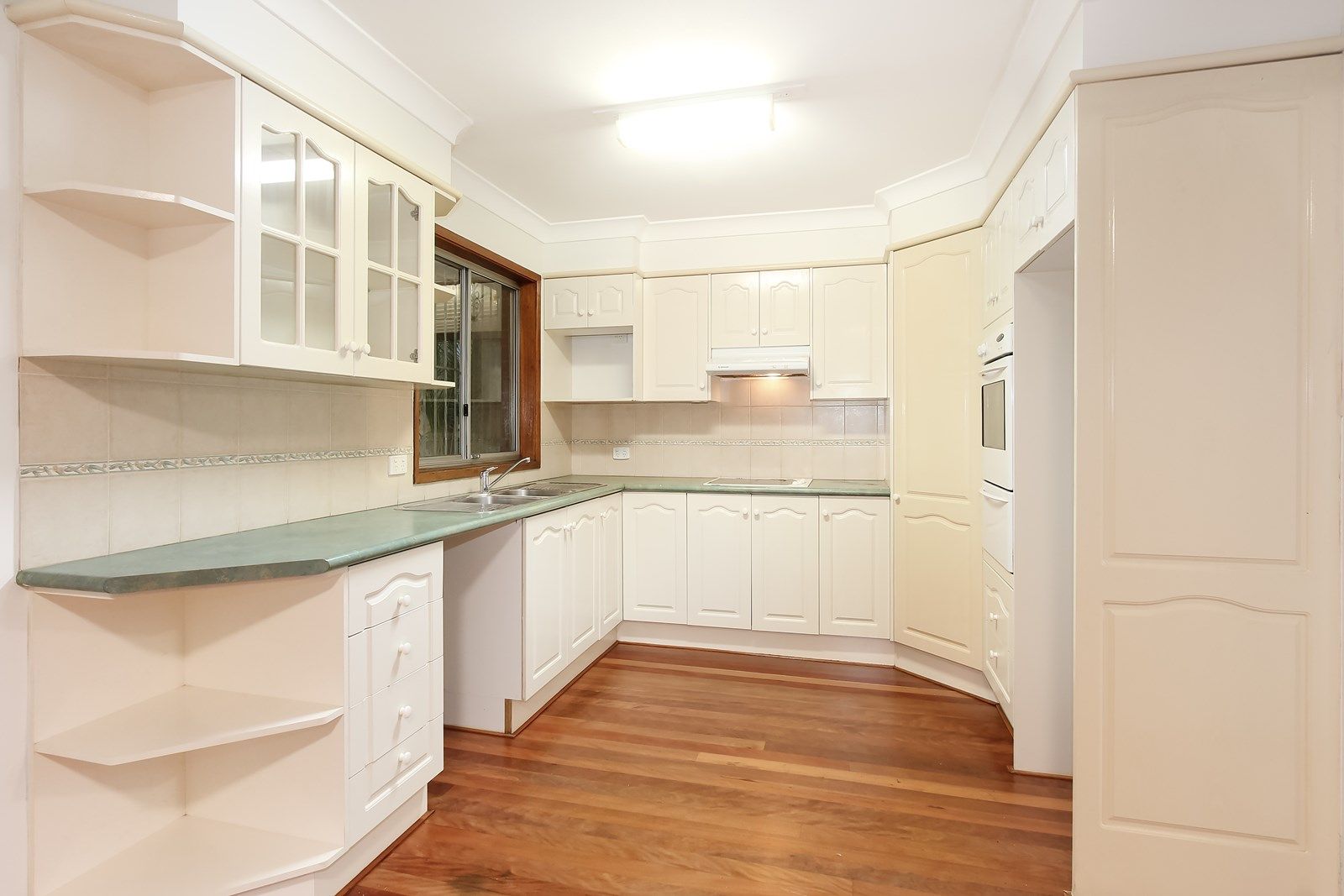 72 Ollier Crescent, Prospect NSW 2148, Image 2