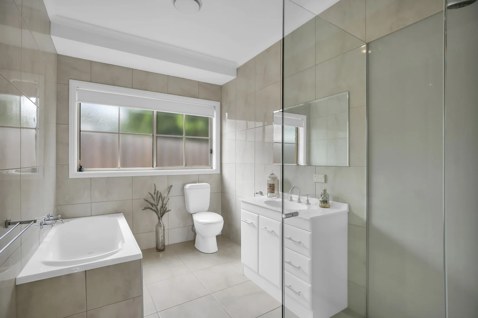 Additional image 16 of 68 Stoddarts Road, Warragul VIC 3820