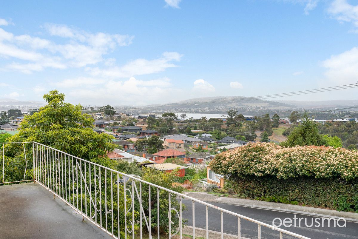 22 Sunshine Road, Austins Ferry TAS 7011, Image 1