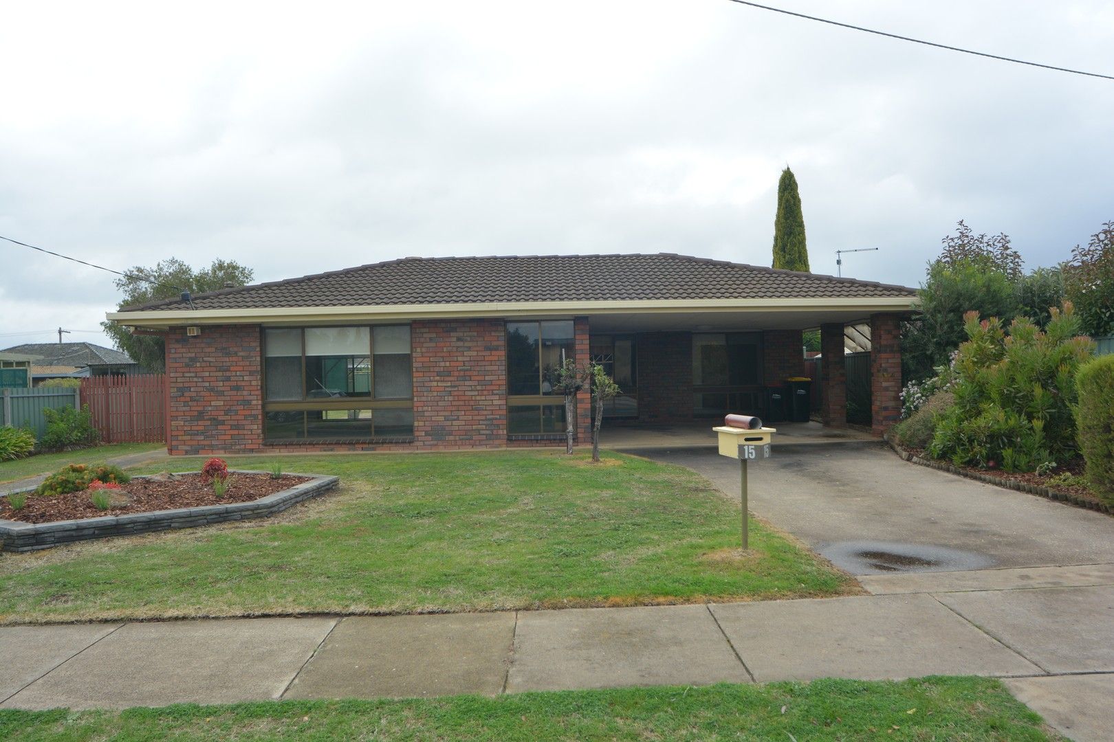 15 Jones St, Stawell VIC 3380 House For Rent Domain