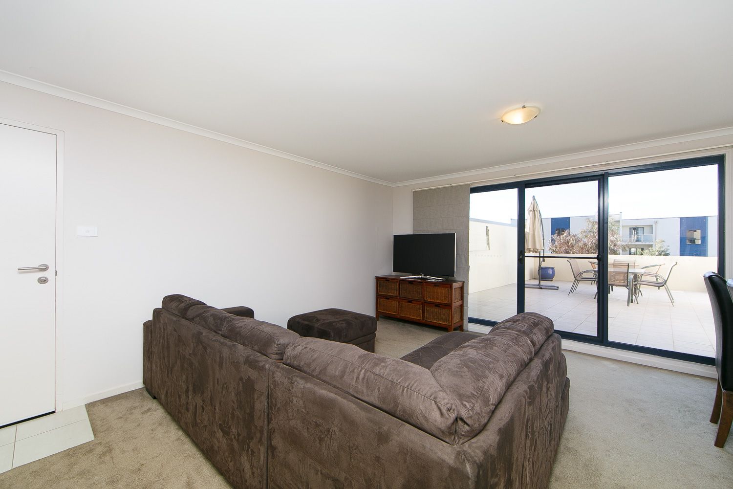 29C/21 Beissel Street, Belconnen ACT 2617, Image 2