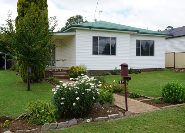 27 Prisk Street, Guyra NSW 2365