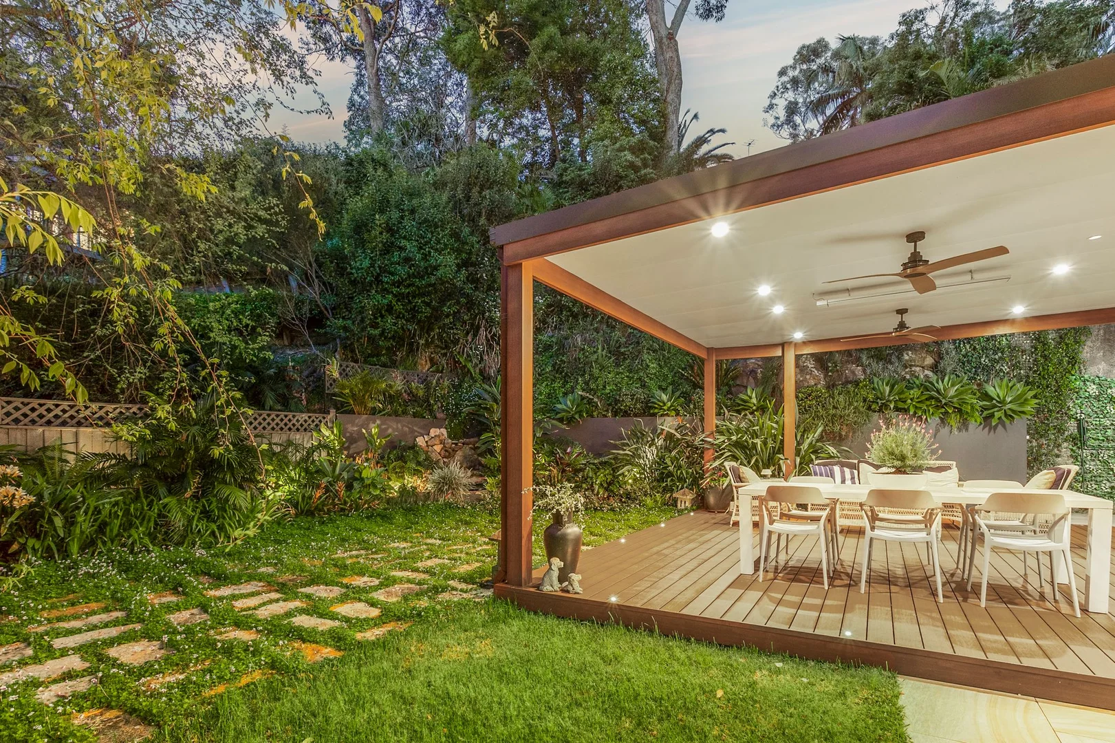 Additional image 13 of 126 Irrubel Road, Newport NSW 2106