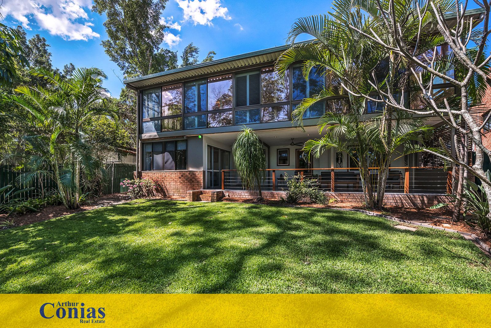 180 Burbong St, Chapel Hill QLD 4069, Image 0