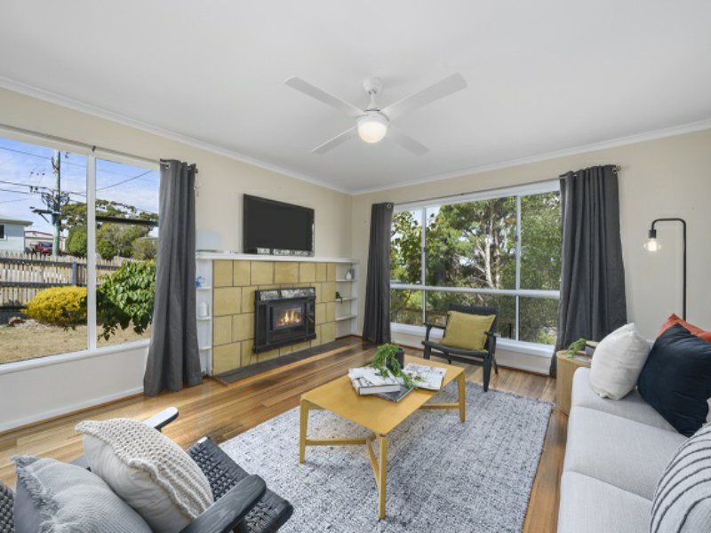 8 Amaroo Road, Austins Ferry TAS 7011, Image 2