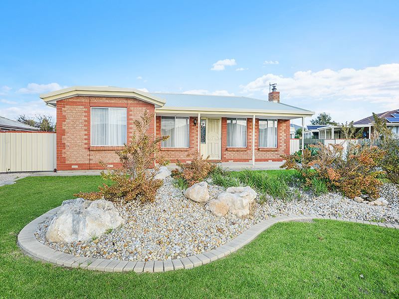 9 Glen Court, Goolwa Beach SA 5214, Image 1