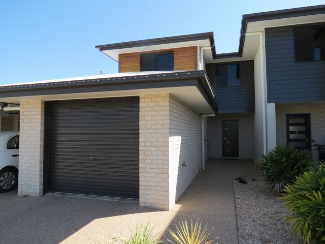 2/38 LONG STREET, Emerald QLD 4720, Image 0