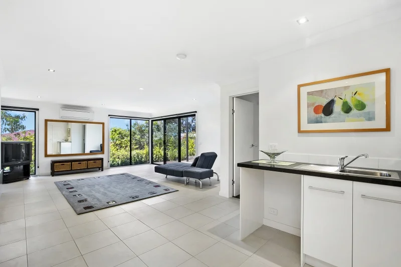 Additional image 8 of 3/26 Hopetoun Terrace, Lorne VIC 3232