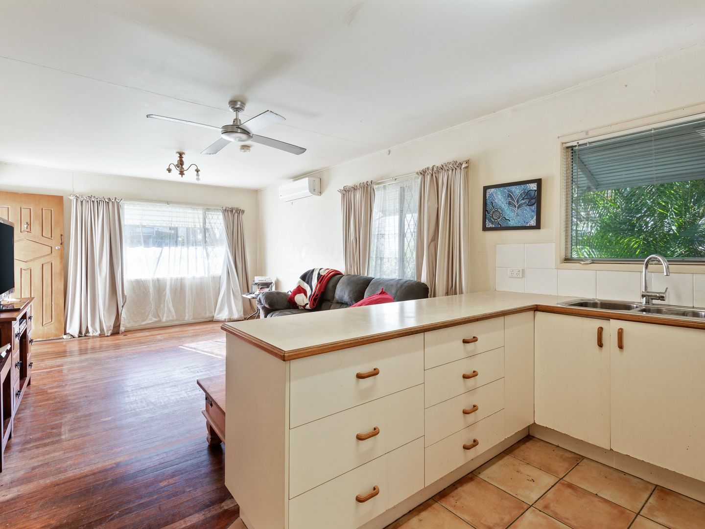 23 Darren Drive, Slacks Creek QLD 4127, Image 2