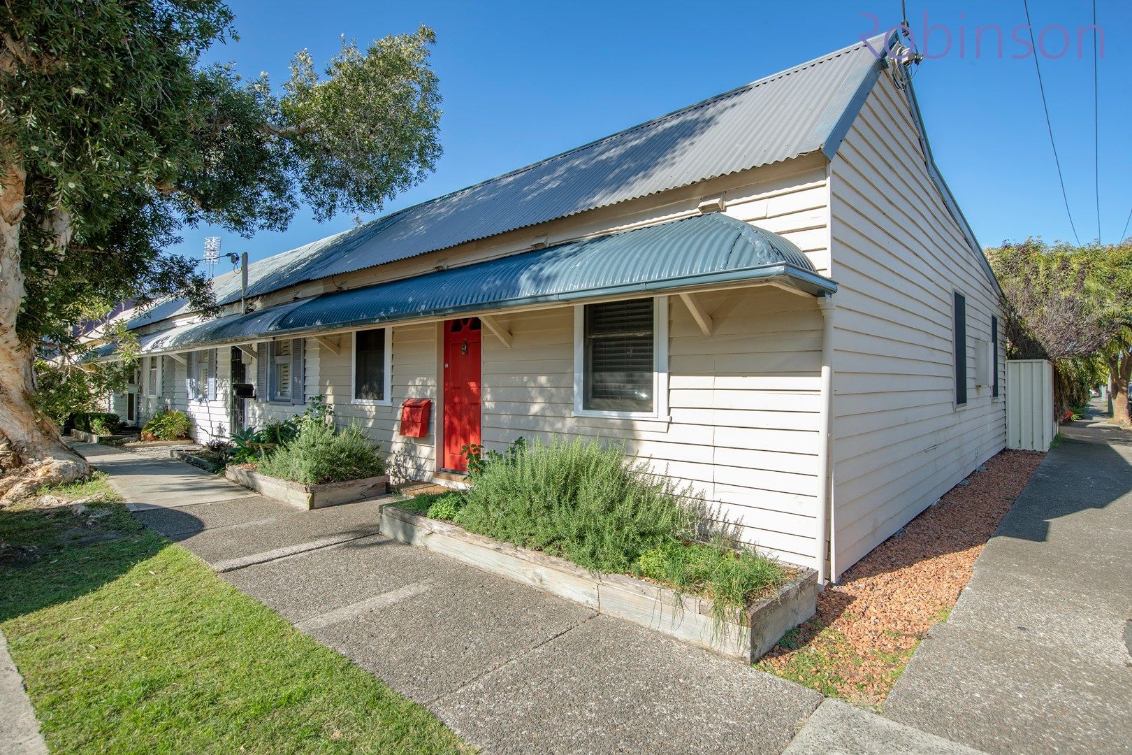 3 bedrooms House in 9 Farquhar Street THE JUNCTION NSW, 2291