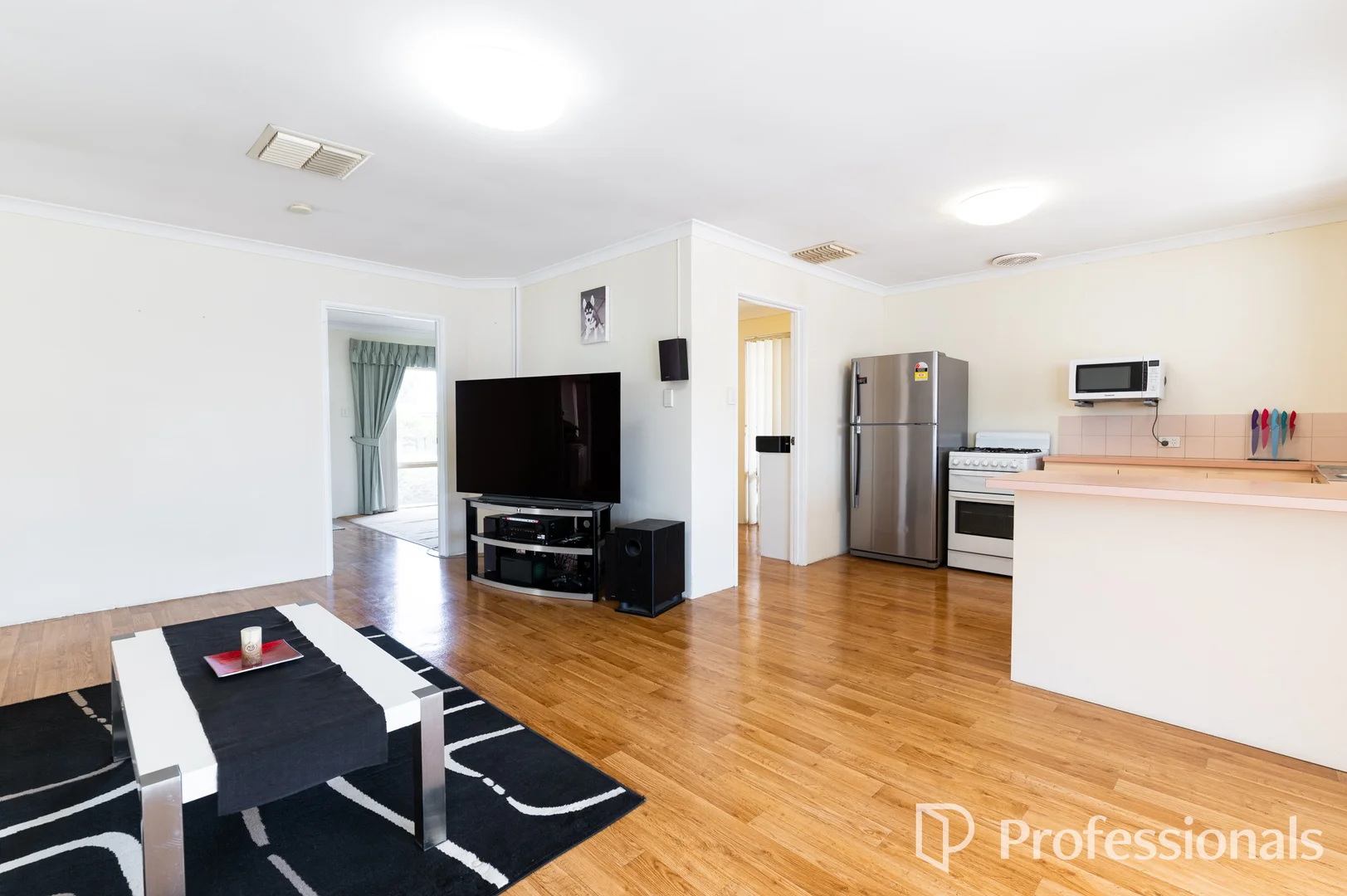 Additional image 3 of 22 Uluru Gardens, Ballajura WA 6066