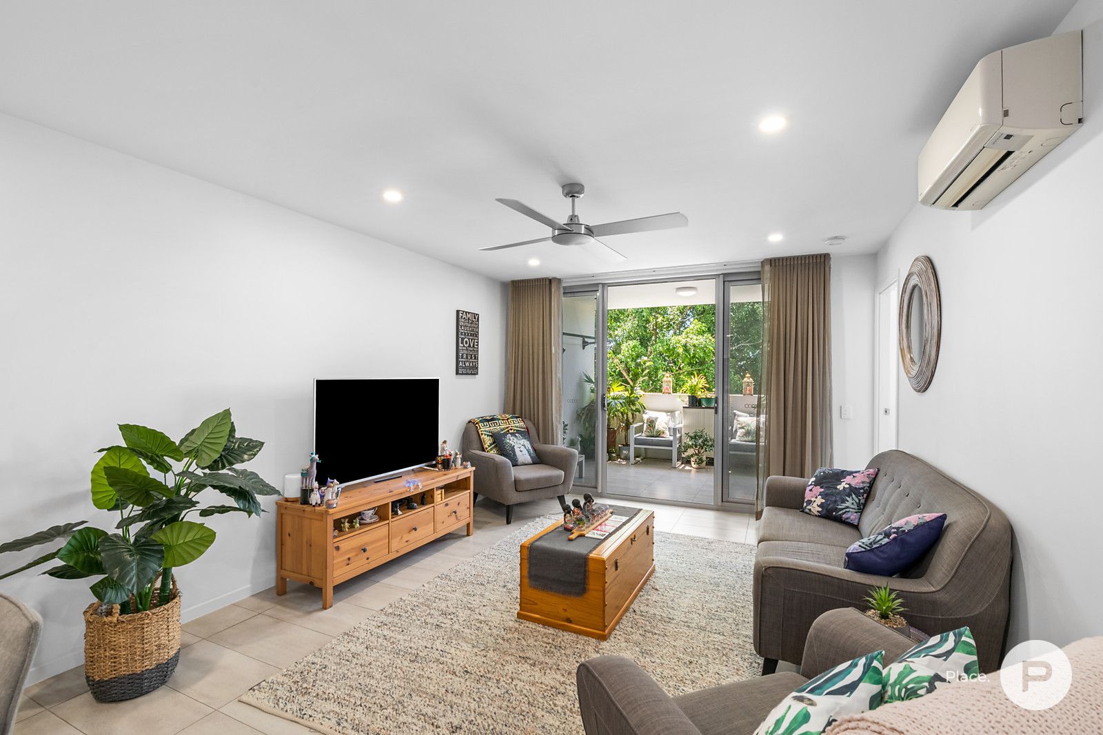 306/62 Primrose Street, Sherwood QLD 4075, Image 2