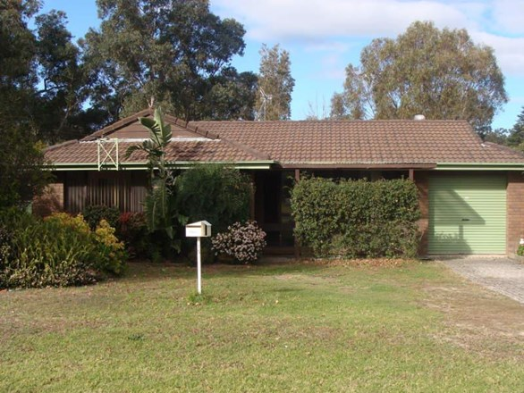 15 Peak Avenue, North Nowra NSW 2541