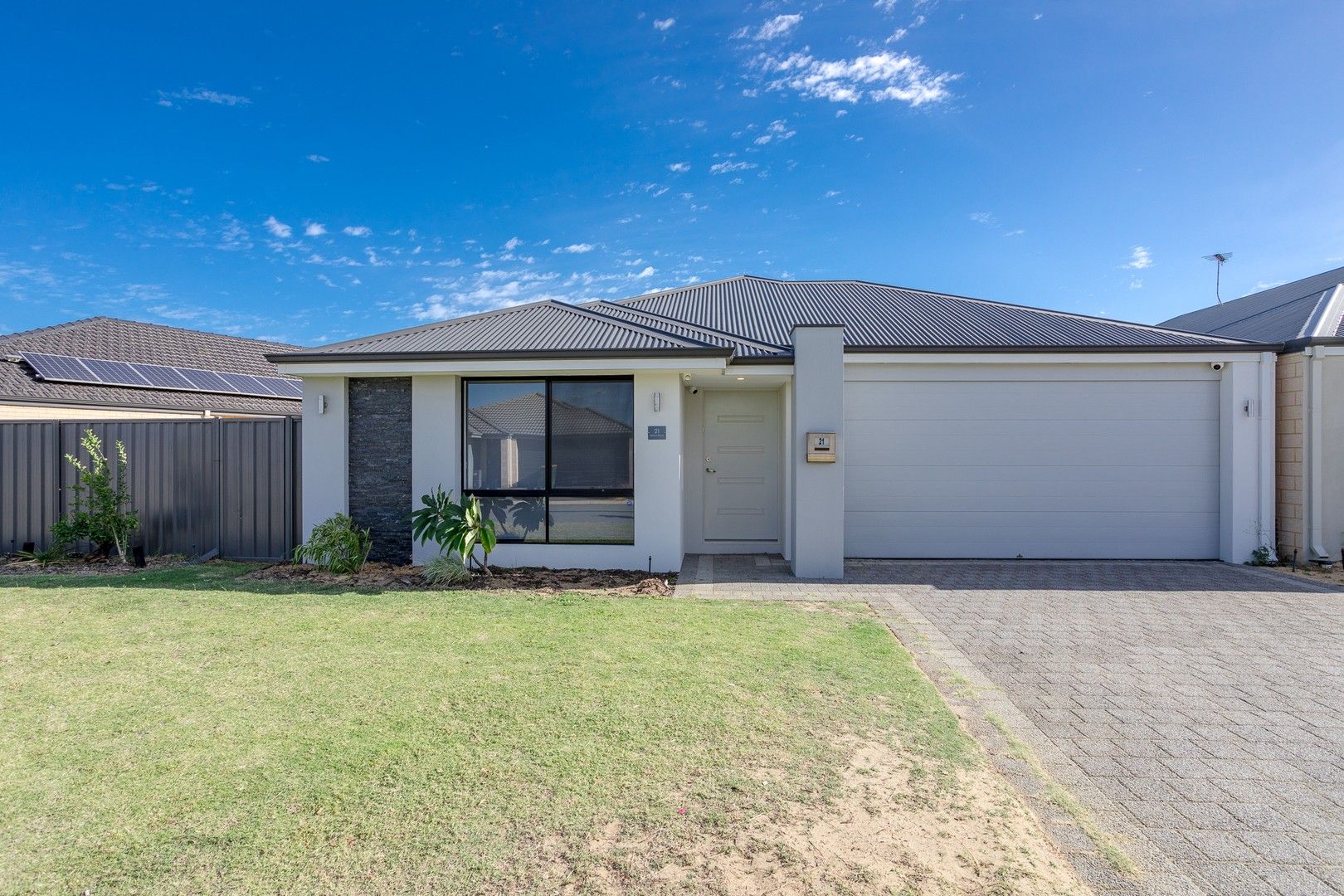 21 Belvoir Road, Hilbert WA 6112, Image 0