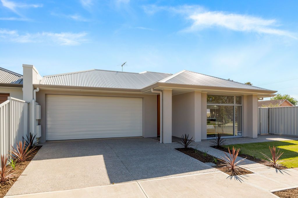 4D Larkdale Avenue, Marion SA 5043