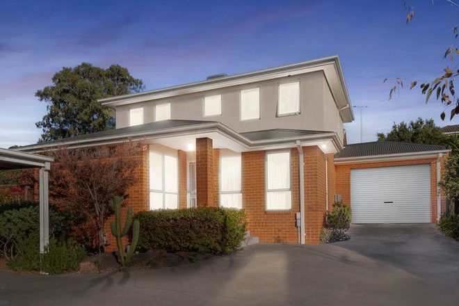 Picture of 2/145 Grimshaw Street, GREENSBOROUGH VIC 3088