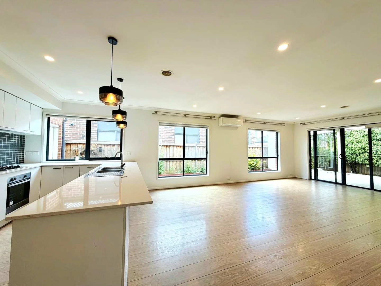 24 Thurston Avenue, Tarneit VIC 3029