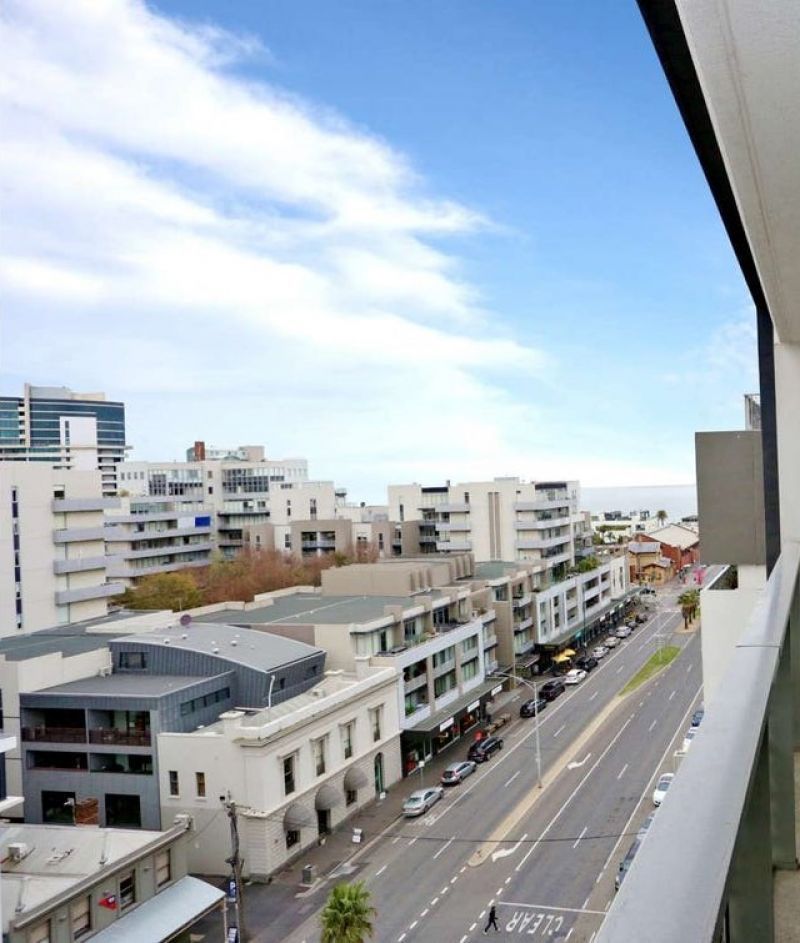 2 bedrooms Apartment / Unit / Flat in 709/101 Bay Street PORT MELBOURNE VIC, 3207