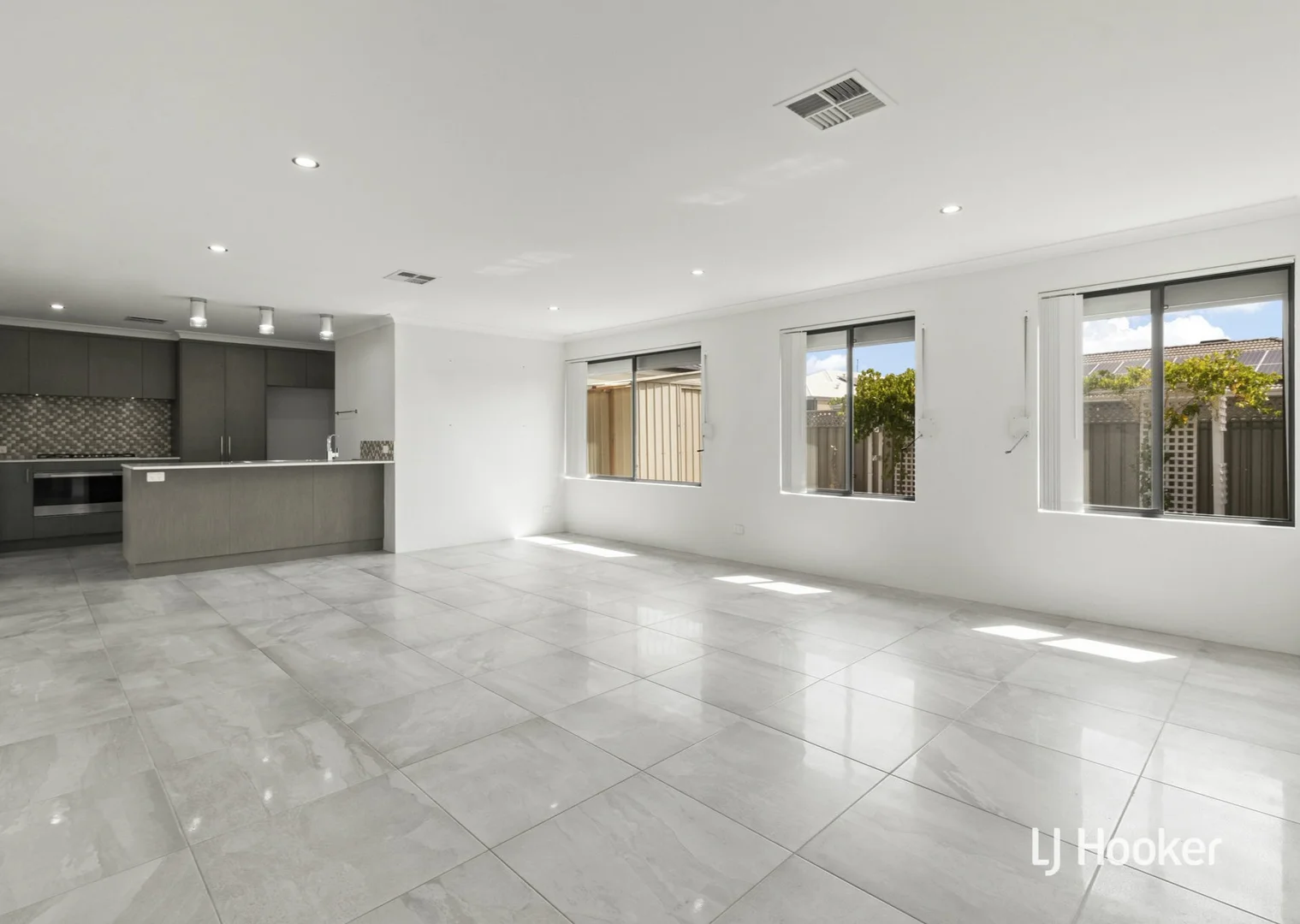 Additional image 11 of 91 Portobello Parade, Wellard WA 6170