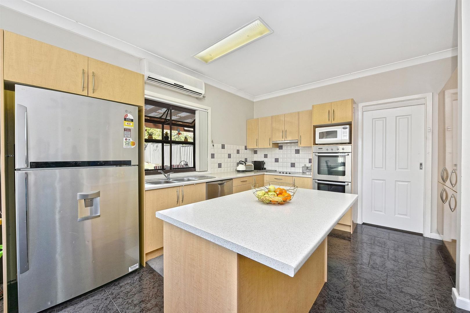 91 Proctor Parade, Chester Hill NSW 2162, Image 2