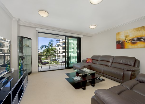 25/13 Bay Drive, Meadowbank NSW 2114