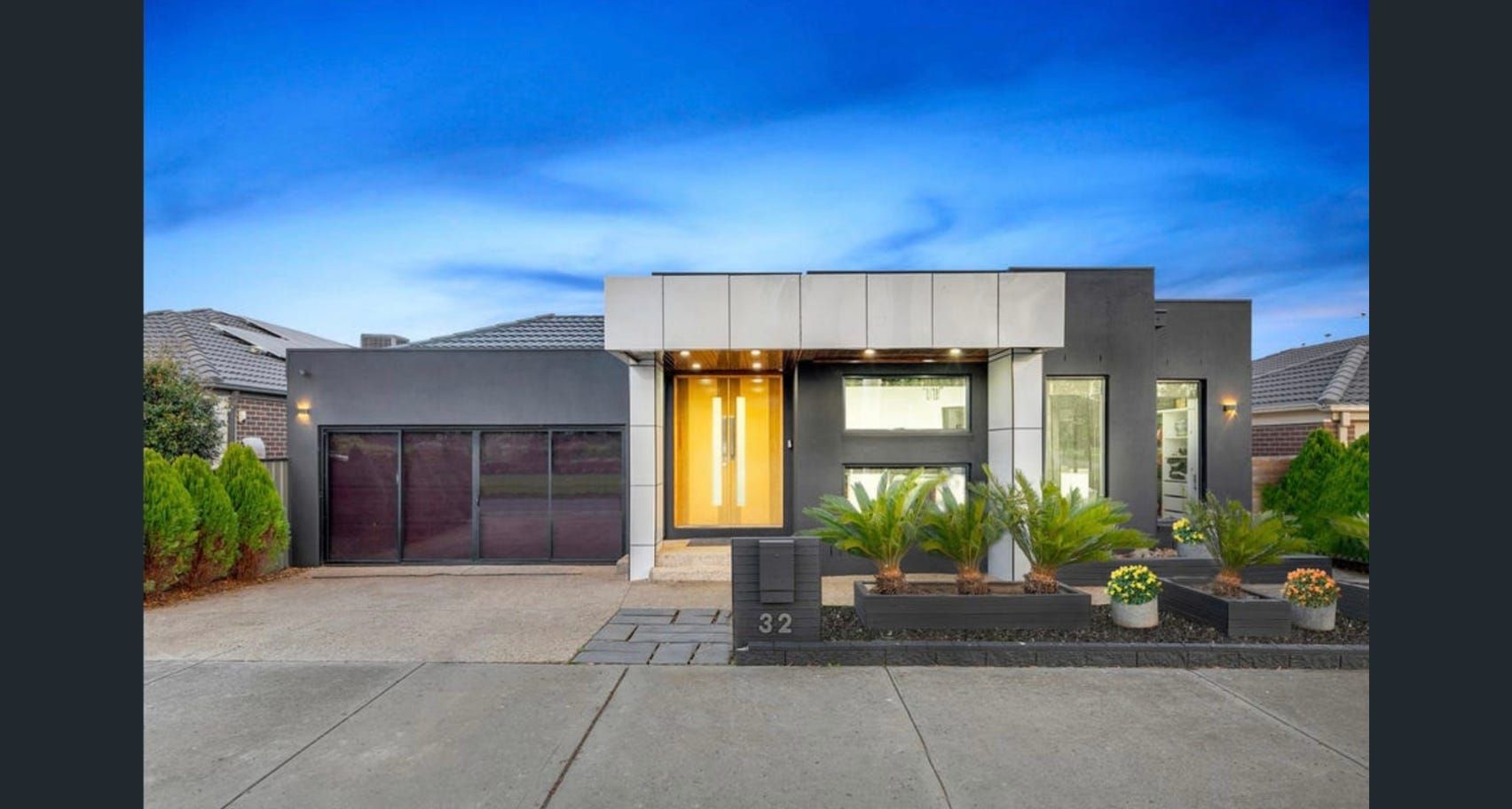 5 bedrooms House in 32 Wisteria Avenue CRAIGIEBURN VIC, 3064