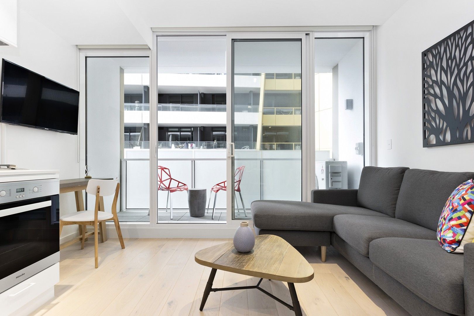 1 bedrooms Apartment / Unit / Flat in 712/7 Claremont Street SOUTH YARRA VIC, 3141