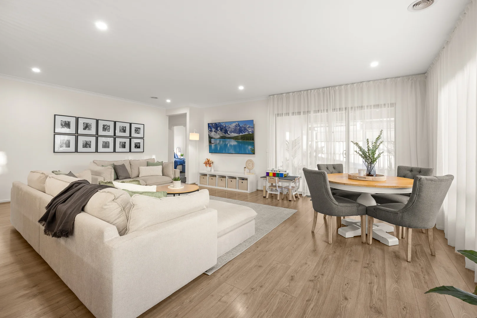 Additional image 12 of 50 Grande Belmond Avenue, Clyde VIC 3978