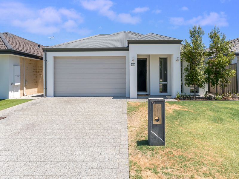 3 bedrooms House in 73 Monticello Parkway PIARA WATERS WA, 6112