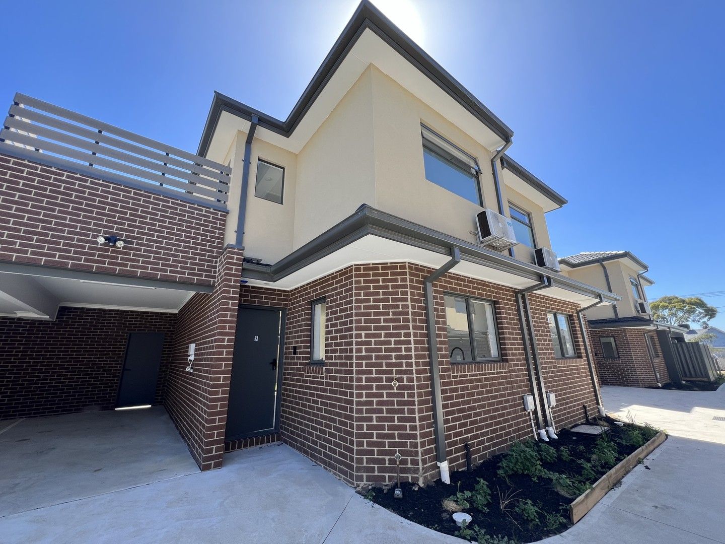 2 bedrooms Townhouse in 7/95 Lahinch St BROADMEADOWS VIC, 3047