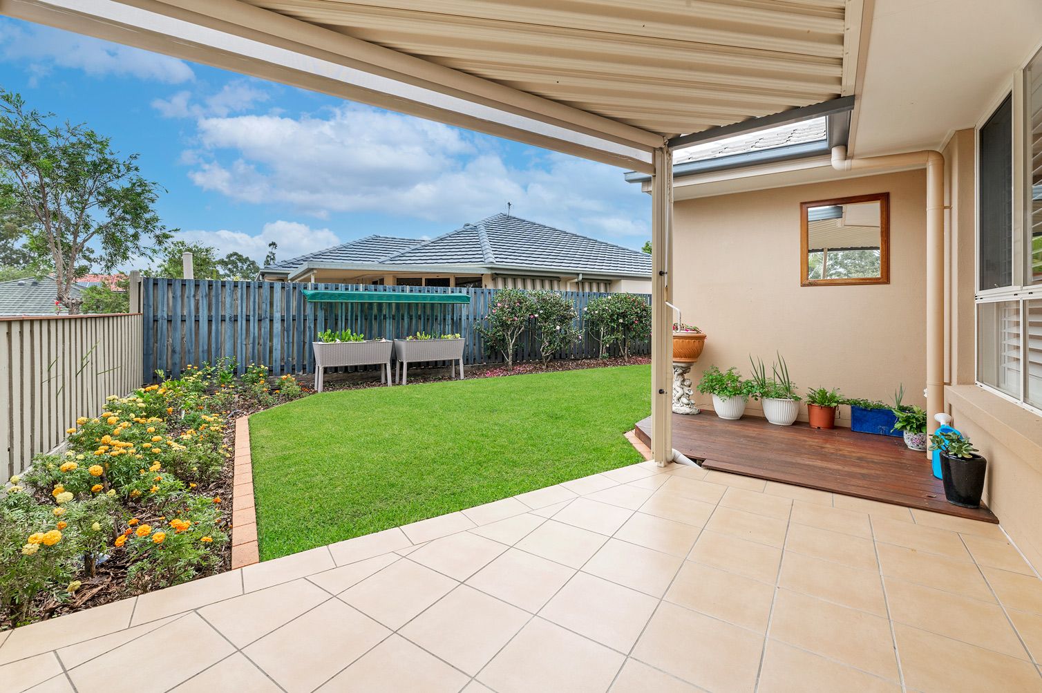 20 Rhiannon Drive, Ashmore QLD 4214, Image 2