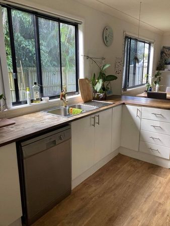 4 bedrooms House in 26 Cove Street BURNETT HEADS QLD, 4670