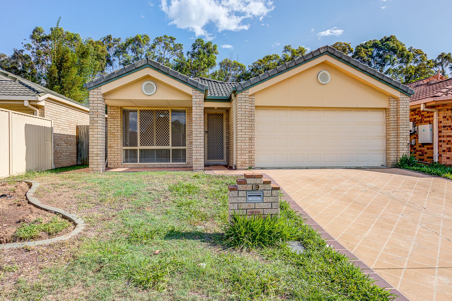 19 Kew Close, Forest Lake QLD 4078, Image 0