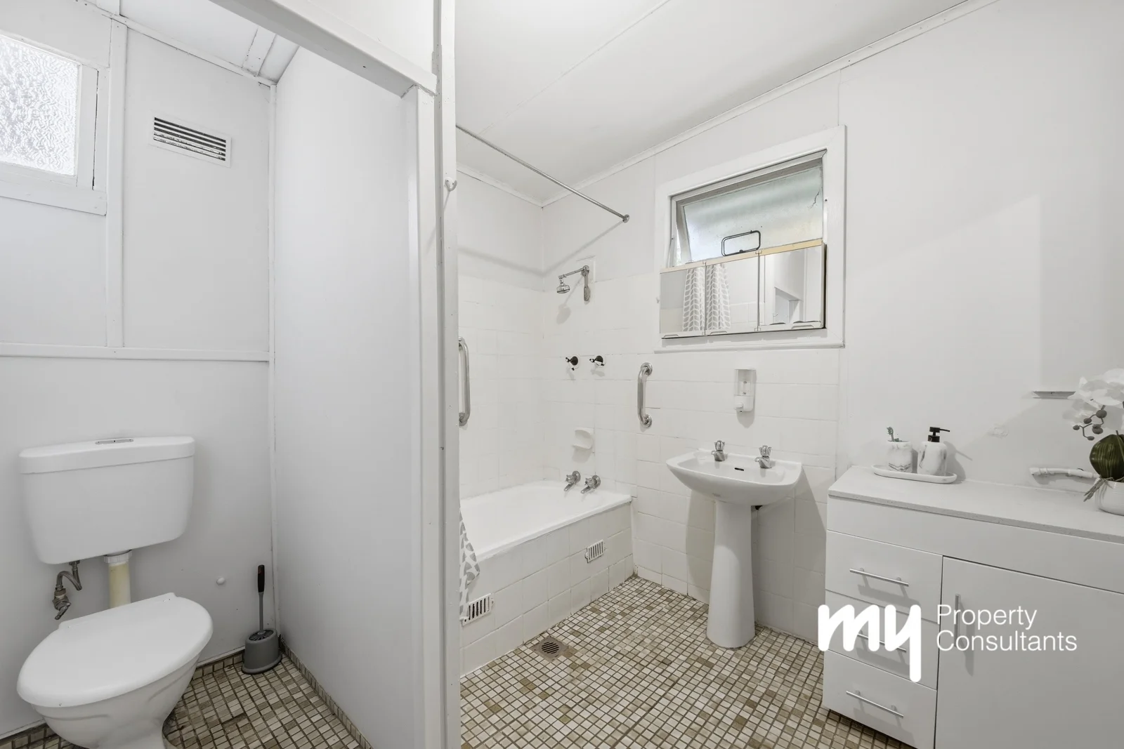 Additional image 12 of 67 Macarthur Road, Elderslie NSW 2570