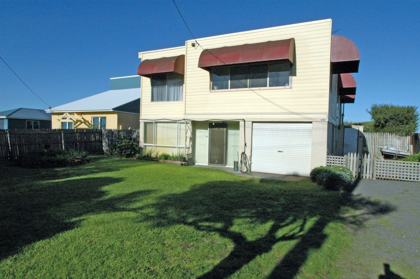 464 Dutton Way, Dutton Way Property History & Address Research Domain