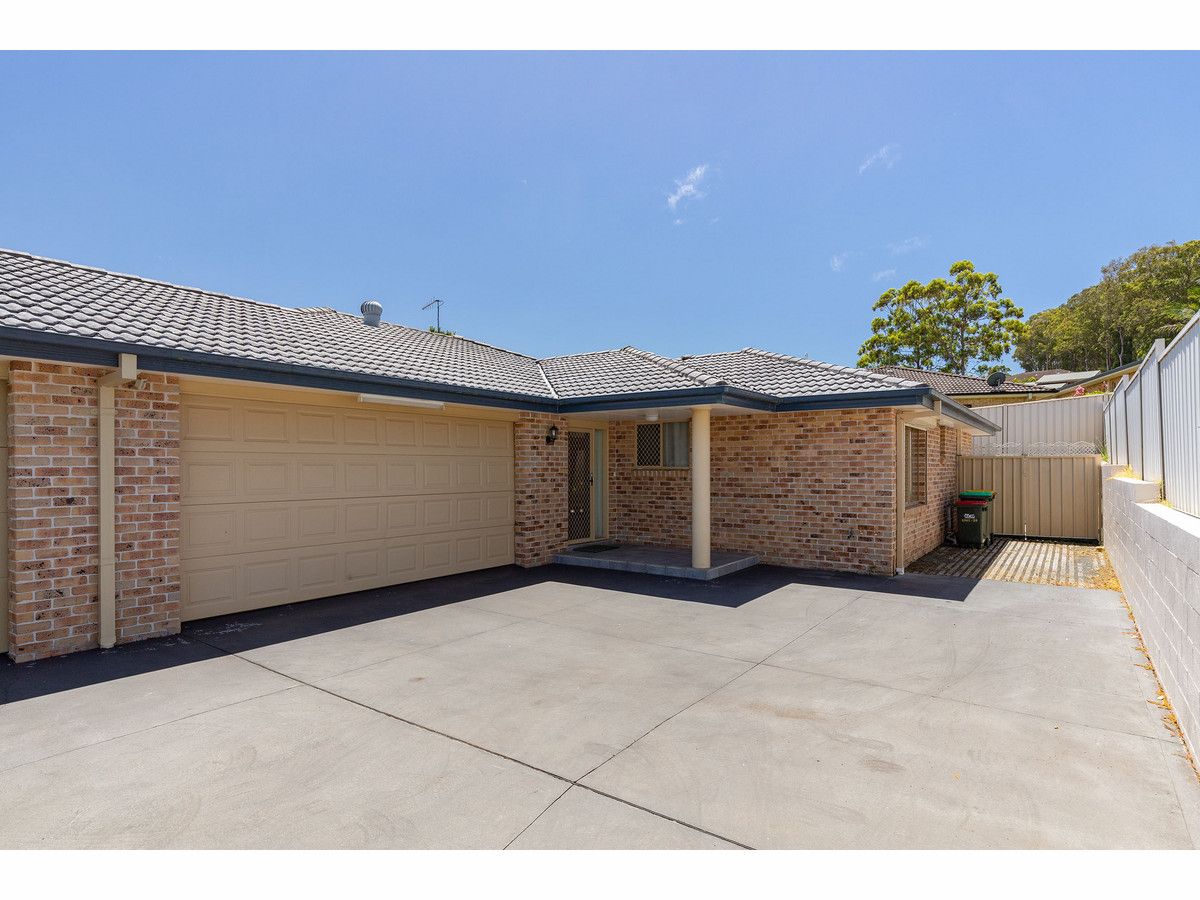2/5 Caryota Place, Forster NSW 2428, Image 0