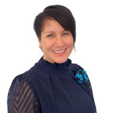 Janine Faamasino, Sales representative