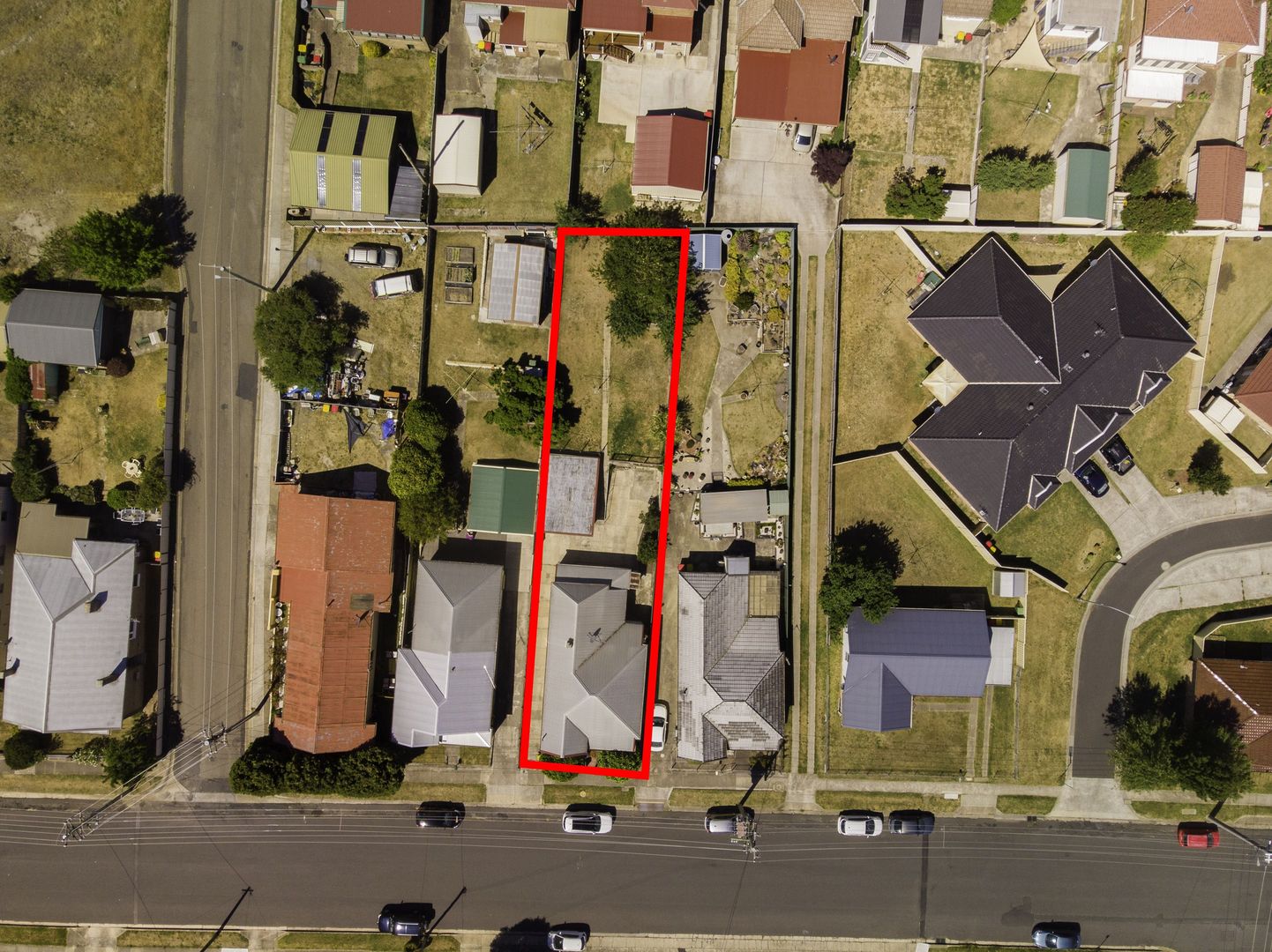 19 Sandford Avenue, Lithgow NSW 2790, Image 2