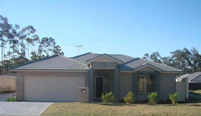 1/7 Lindeman Grove "Vineyard Grove Estate", Cessnock NSW 2325, Image 0