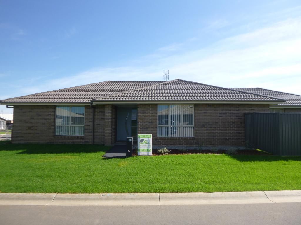 18 Undercliff Street, Cliftleigh NSW 2321