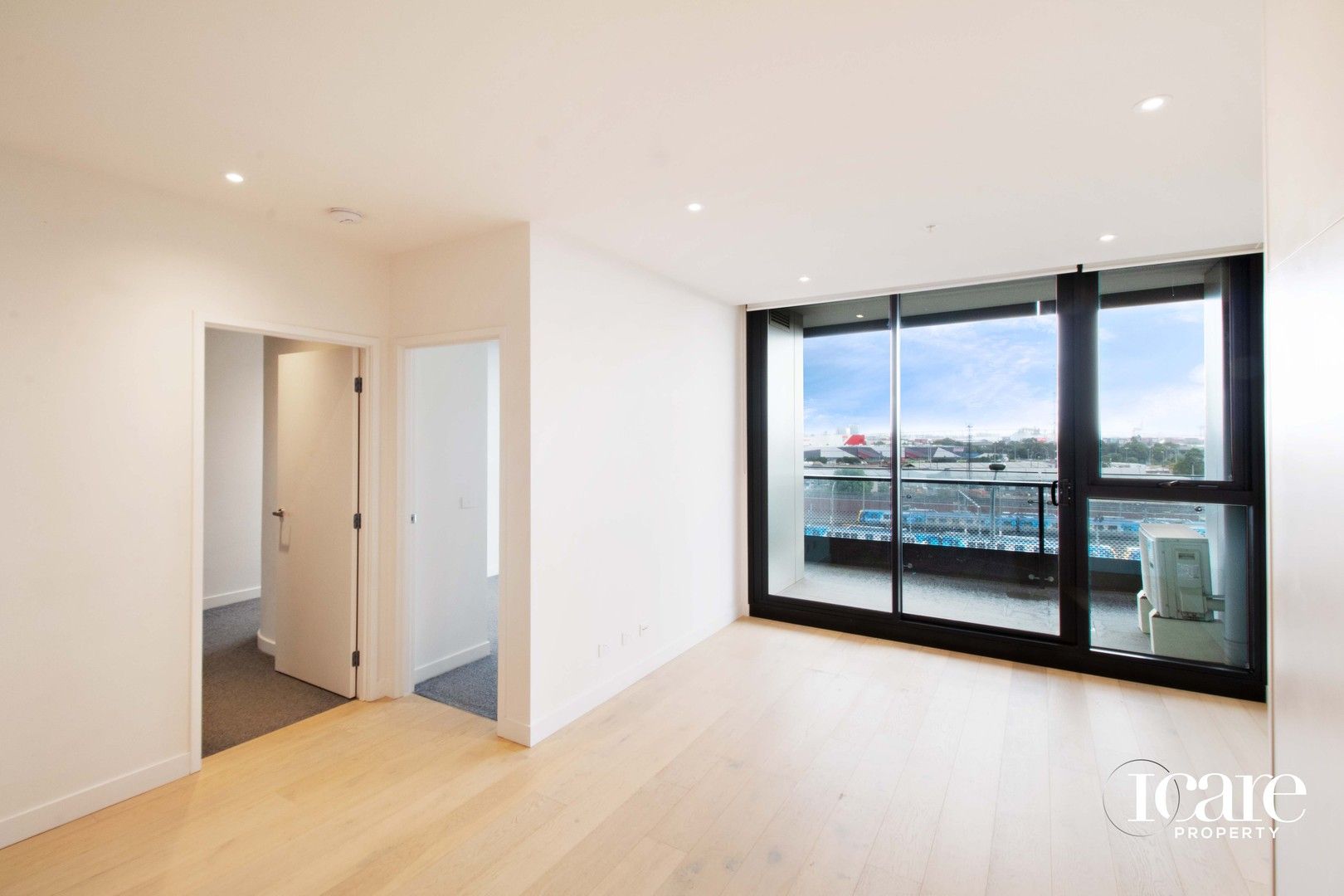 2 bedrooms Apartment / Unit / Flat in 310/9 Dryburgh Street WEST MELBOURNE VIC, 3003