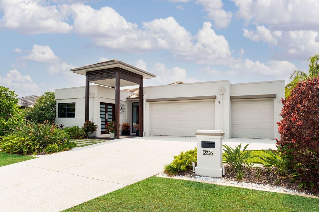 2226 Glengallon Way, Hope Island QLD 4212, Image 0