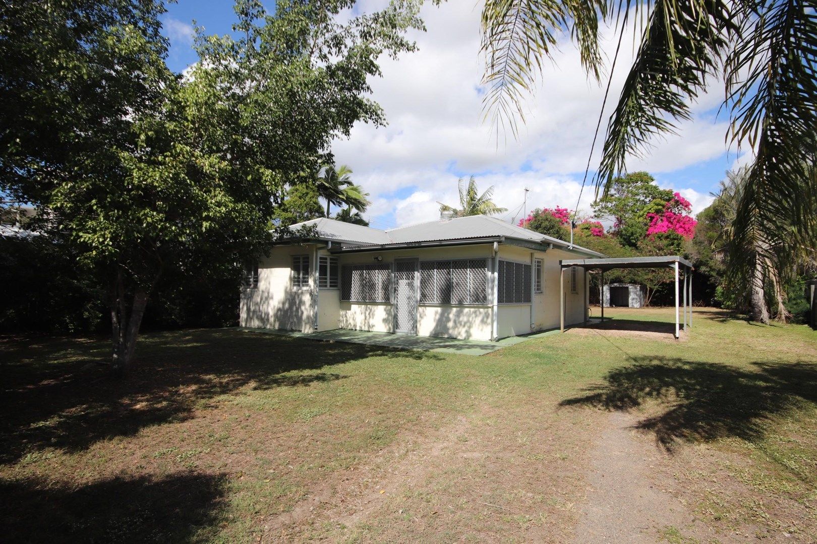 2 bedrooms House in 48 Clarke Street GARBUTT QLD, 4814