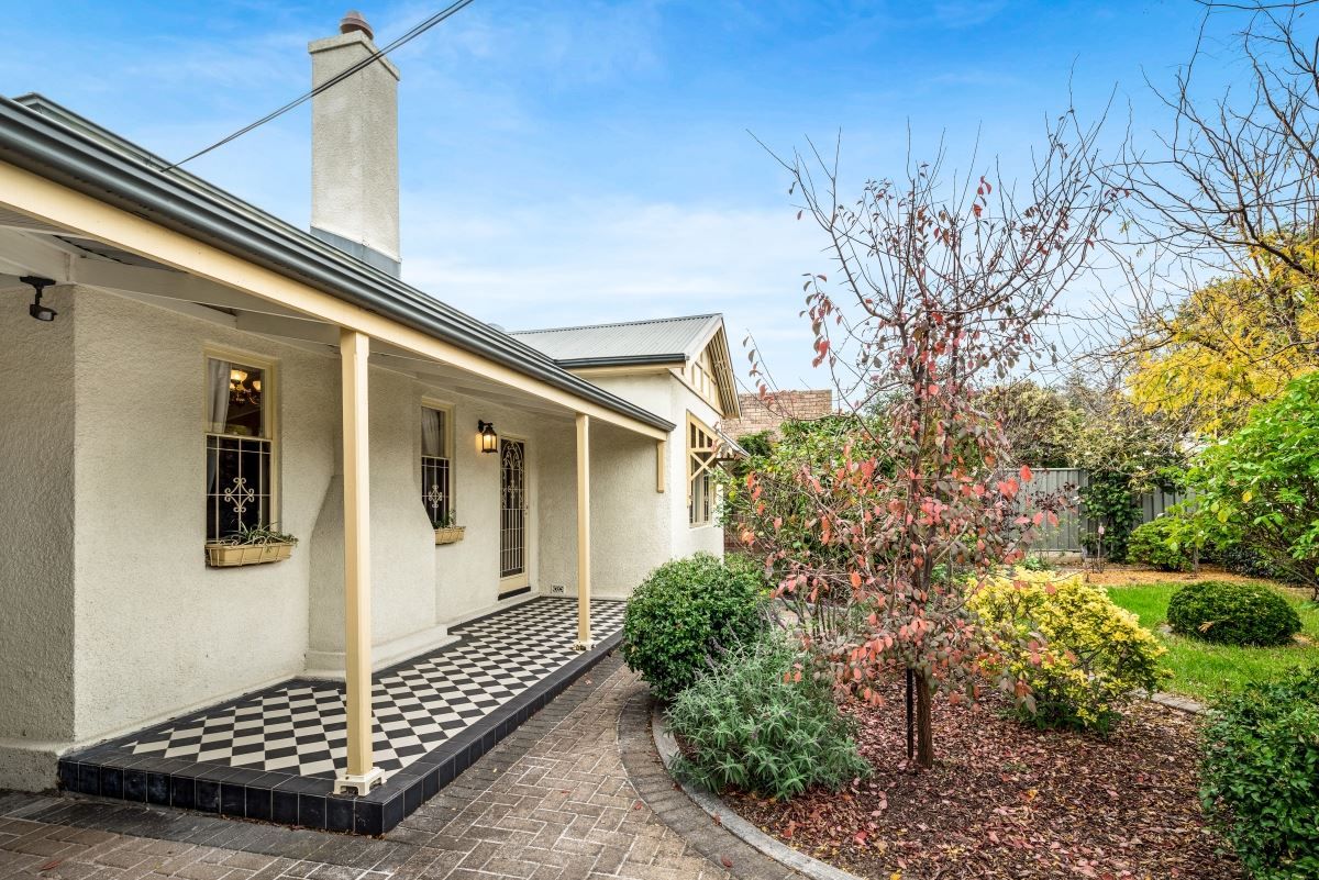 27 Roslind Street, Kensington Gardens SA 5068, Image 1