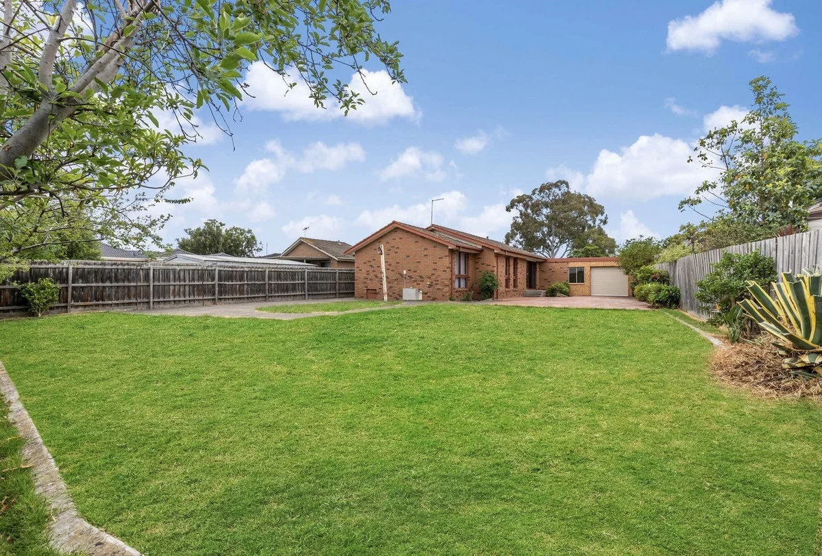 Additional image 10 of 5 Mallacoota Court, Taylors Lakes VIC 3038