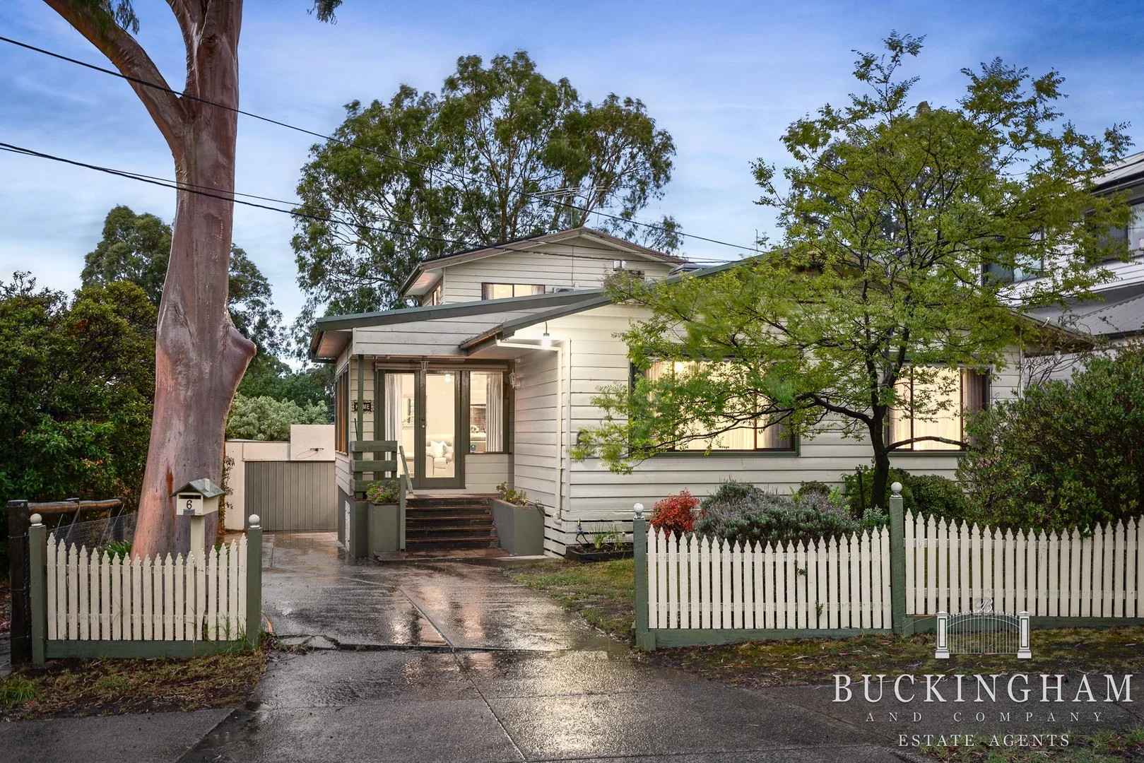 6 Marshall Avenue, Montmorency VIC 3094