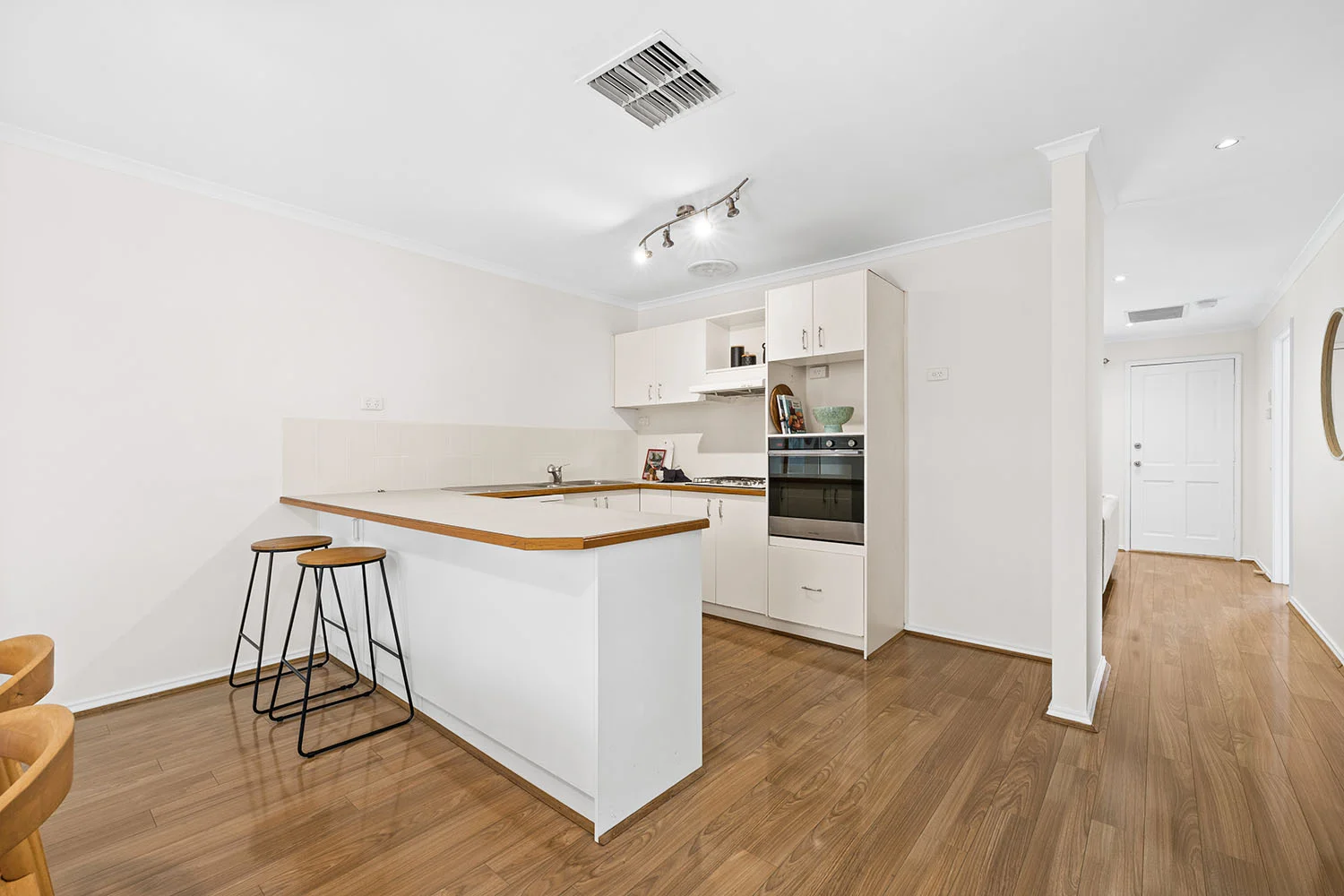 Additional image 4 of 19/262-274 Poath Road, Hughesdale VIC 3166