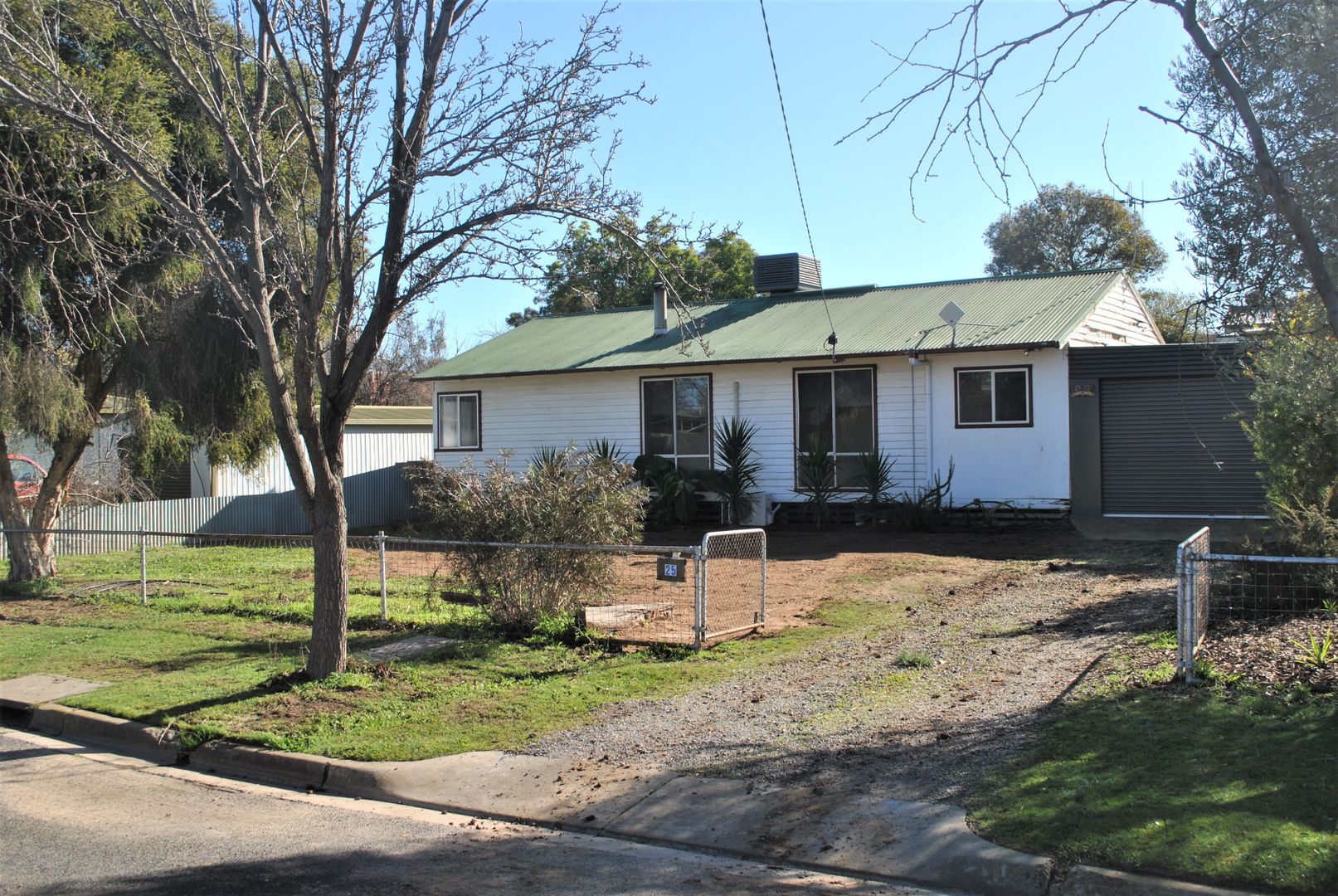 3 bedrooms House in 25 Spry Street TUNGAMAH VIC, 3728