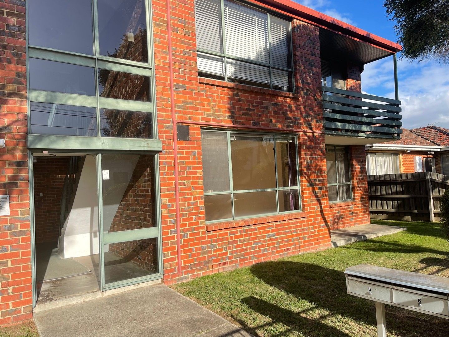 2 bedrooms Apartment / Unit / Flat in 6/124 Wellington Road CLAYTON VIC, 3168
