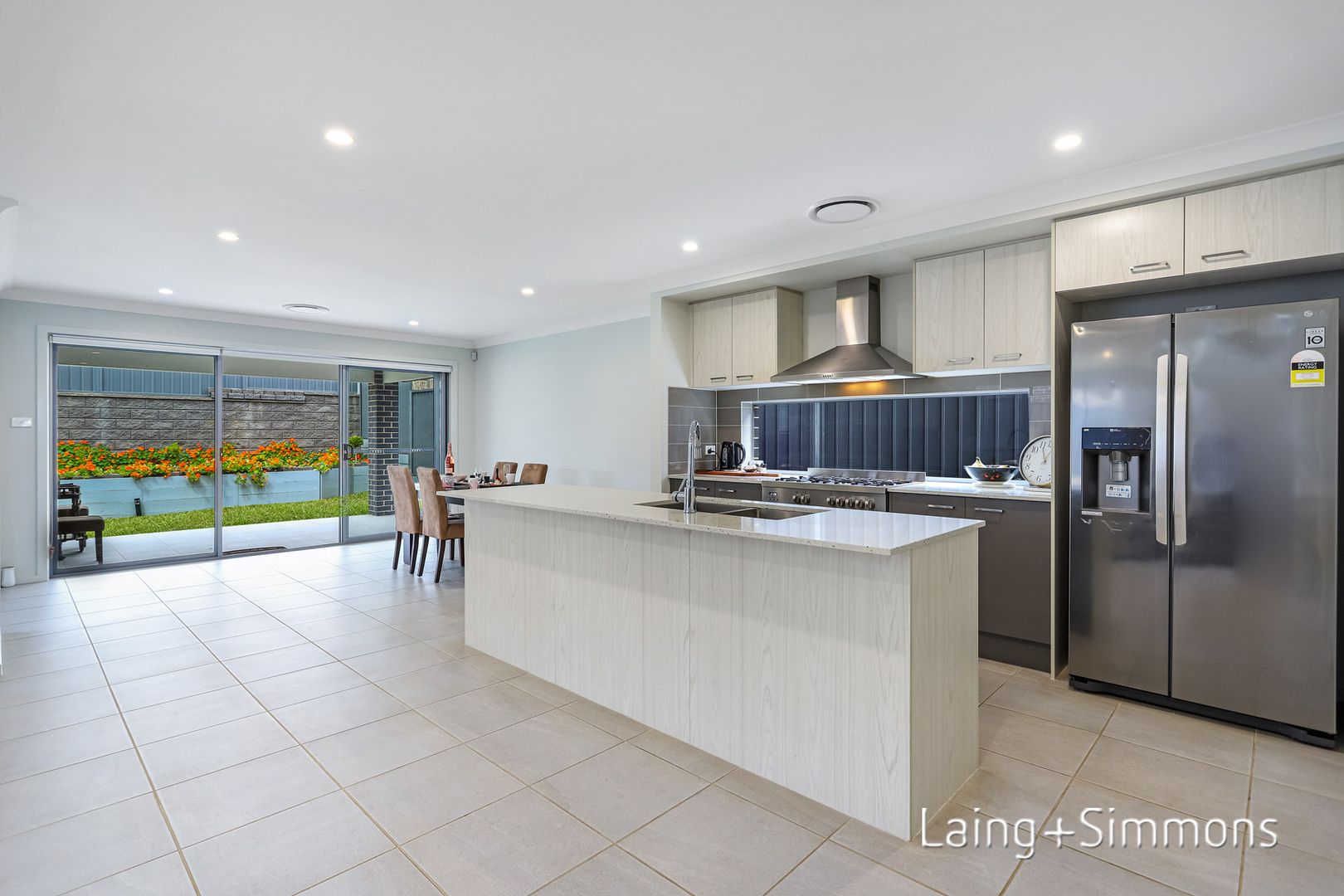 23 Randall Street, Glenmore Park NSW 2745, Image 2